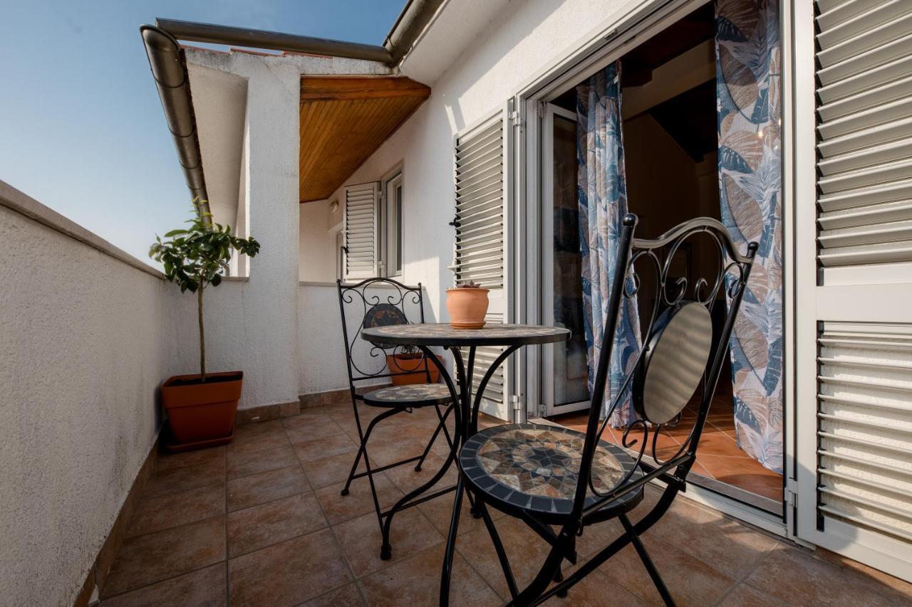 Nikolina Rab Apartments راب المظهر الخارجي الصورة
